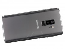The shiny glass back - Samsung Galaxy S9+ review